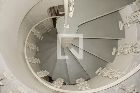 Apartamento à venda com 412m², 6 quartos e 4 vagasAcesso ao 2° Andar