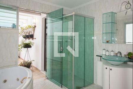 Apartamento à venda com 412m², 6 quartos e 4 vagasBanheiro da Suíte 3