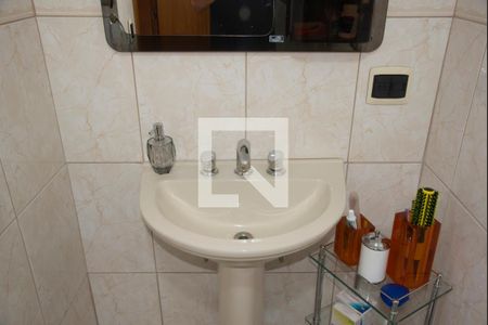 Apartamento à venda com 412m², 6 quartos e 4 vagasBanheiro da Suíte 2