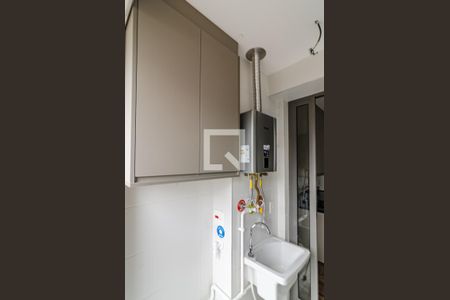 Apartamento para alugar com 68m², 2 quartos e 1 vagaÁrea de serviço