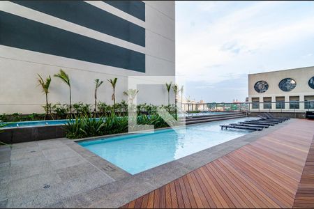 Apartamento para alugar com 68m², 2 quartos e 1 vagaPiscina