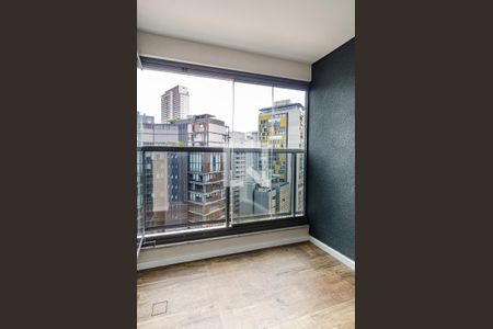 Apartamento para alugar com 68m², 2 quartos e 1 vagaVaranda da suíte