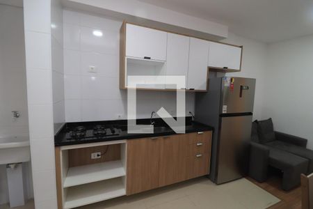 Sala/Cozinha de apartamento para alugar com 1 quarto, 32m² em Vila Zilda, São Paulo