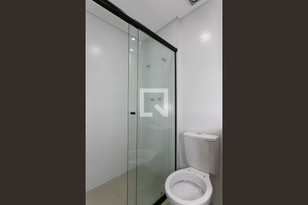 Banheiro de kitnet/studio para alugar com 1 quarto, 30m² em Vila Zilda, São Paulo