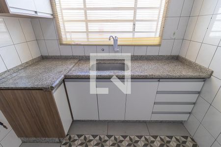 Casa para alugar com 150m², 3 quartos e 4 vagas Casa para alugar com 150m², 3 quartos e 4 vagasCozinha
