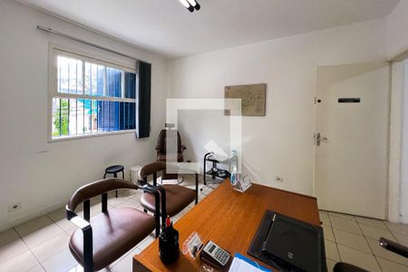 Casa à venda com 100m², 3 quartos e 2 vagasQuarto 1