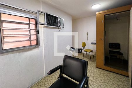 Casa à venda com 100m², 3 quartos e 2 vagasQuarto 2