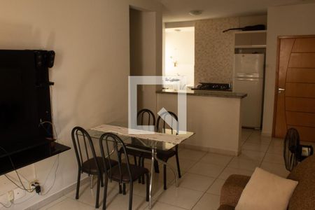 Sala de apartamento para alugar com 3 quartos, 90m² em Alto Umuarama, Uberlândia