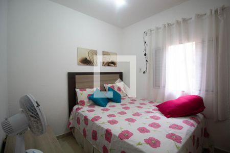 Quarto 2 de casa à venda com 5 quartos, 210m² em Parque Guarani, São Paulo