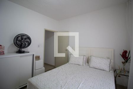 Casa à venda com 210m², 5 quartos e 4 vagas Casa à venda com 210m², 5 quartos e 4 vagasQuarto 3