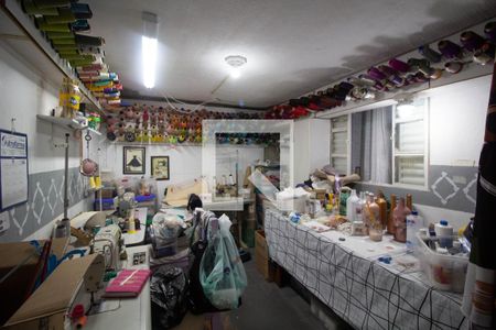 Casa à venda com 210m², 5 quartos e 4 vagas Casa à venda com 210m², 5 quartos e 4 vagasQuarto 5