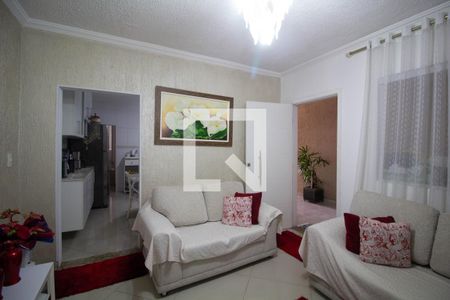 Sala de casa à venda com 5 quartos, 210m² em Parque Guarani, São Paulo