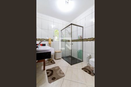 Casa à venda com 700m², 6 quartos e 4 vagas Casa à venda com 700m², 6 quartos e 4 vagasBanheiro da Suíte