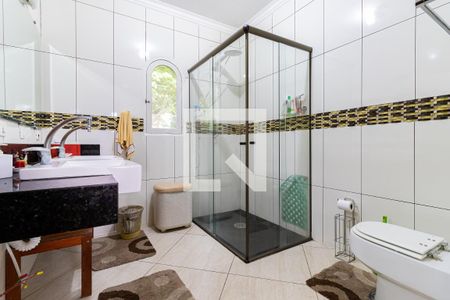 Casa à venda com 700m², 6 quartos e 4 vagas Casa à venda com 700m², 6 quartos e 4 vagasBanheiro da Suíte