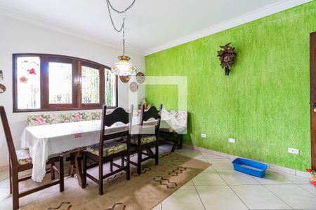 Casa à venda com 700m², 6 quartos e 4 vagas Casa à venda com 700m², 6 quartos e 4 vagasSala 3