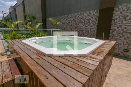 Studio para alugar com 36m², 1 quarto e 1 vaga Studio para alugar com 36m², 1 quarto e 1 vagaÁrea comum - Piscina