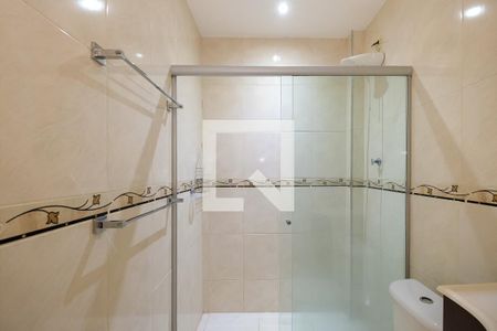 Apartamento para alugar com 64m², 2 quartos e 1 vaga Apartamento para alugar com 64m², 2 quartos e 1 vagaBanheiro da Suíte