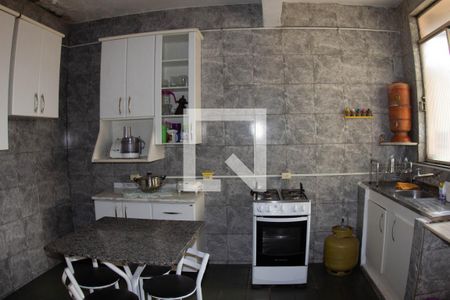 Apartamento à venda com 150m², 4 quartos e 1 vagaCozinha