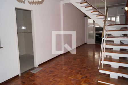 Sala  de casa à venda com 5 quartos, 350m² em Ipiranga, São Paulo