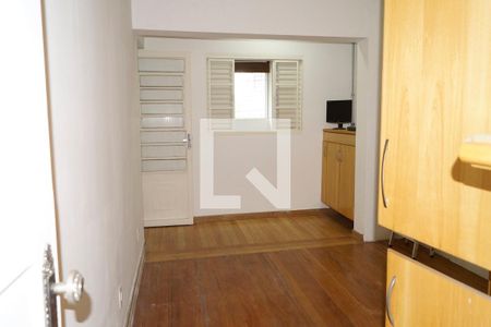 Quarto  de casa à venda com 5 quartos, 350m² em Ipiranga, São Paulo