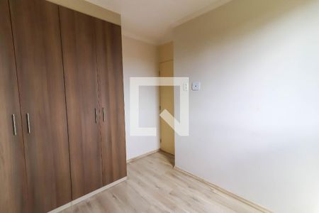 Quarto 1 de apartamento para alugar com 2 quartos, 42m² em Pirajussara, São Paulo