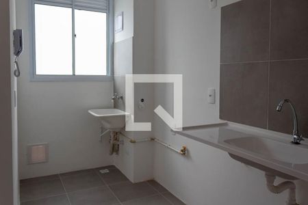 Apartamento para alugar com 41m², 2 quartos e 1 vaga Apartamento para alugar com 41m², 2 quartos e 1 vagaCozinha e Área de Serviço