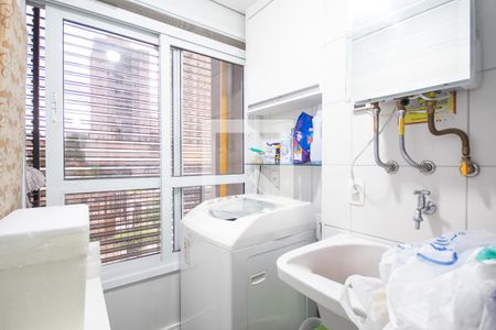 Apartamento à venda com 113m², 3 quartos e 2 vagas Apartamento à venda com 113m², 3 quartos e 2 vagasCozinha e Área de Serviço