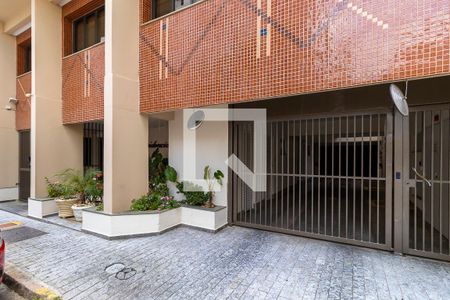 Apartamento à venda com 98m², 3 quartos e 1 vagaFachada