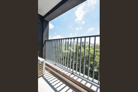 Varanda  de kitnet/studio para alugar com 1 quarto, 24m² em Brooklin Paulista, São Paulo