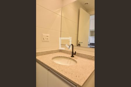 Banheiro  de kitnet/studio para alugar com 1 quarto, 24m² em Brooklin Paulista, São Paulo