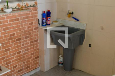 Casa de condomínio à venda com 240m², 4 quartos e 5 vagasÁrea de Serviço Edicula 