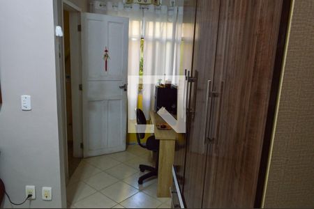 Casa de condomínio à venda com 240m², 4 quartos e 5 vagasSuíte