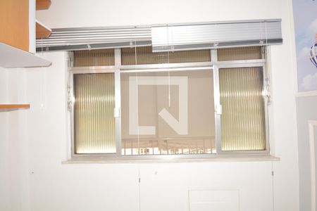 Apartamento à venda com 77m², 2 quartos e 1 vagaQuarto 2