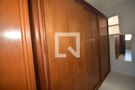 Apartamento à venda com 77m², 2 quartos e 1 vagaCloset do Quarto 1
