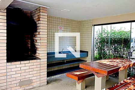 Apartamento à venda com 64m², 3 quartos e 1 vaga Apartamento à venda com 64m², 3 quartos e 1 vagaÁrea comum - Churrasqueira