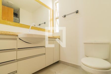 Apartamento à venda com 64m², 3 quartos e 1 vaga Apartamento à venda com 64m², 3 quartos e 1 vagaBanheiro