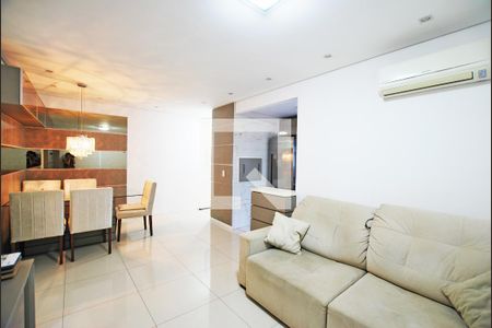 Sala de apartamento à venda com 2 quartos, 58m² em Camaquã, Porto Alegre