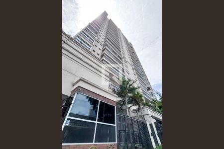 Apartamento à venda com 213m², 4 quartos e 4 vagasFachada