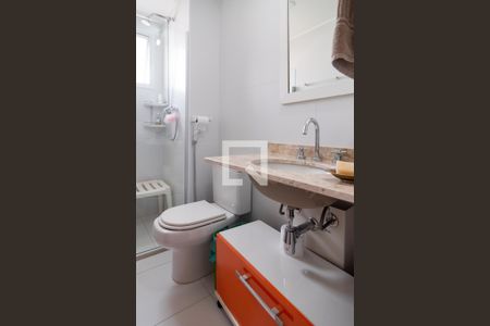 Apartamento à venda com 213m², 4 quartos e 4 vagasBanheiro Quarto 1 - Suíte