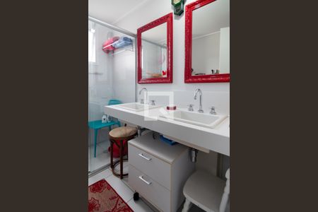 Apartamento à venda com 213m², 4 quartos e 4 vagasBanheiro Quarto 4 - Suíte Master