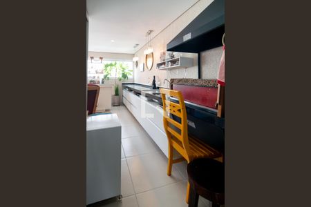 Apartamento à venda com 213m², 4 quartos e 4 vagasVaranda