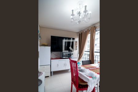 Apartamento à venda com 213m², 4 quartos e 4 vagasCozinha / Sala Almoço 