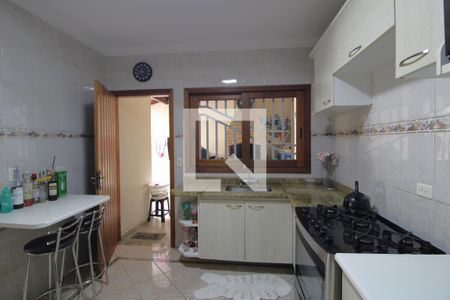Casa à venda com 97m², 3 quartos e 2 vagasCozinha