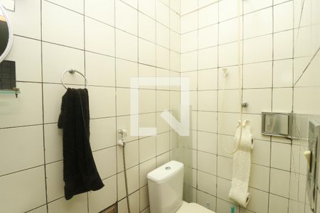 Casa à venda com 360m², 3 quartos e 4 vagasBanheiro