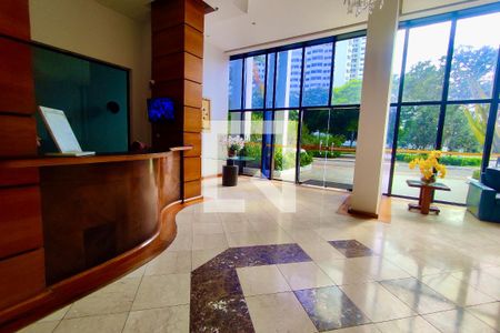 Apartamento à venda com 71m², 3 quartos e 1 vaga Apartamento à venda com 71m², 3 quartos e 1 vagaPortaria