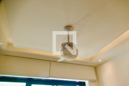 Sala de apartamento à venda com 3 quartos, 71m² em Barra da Tijuca, Rio de Janeiro