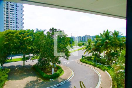 Sala vista  de apartamento à venda com 3 quartos, 71m² em Barra da Tijuca, Rio de Janeiro