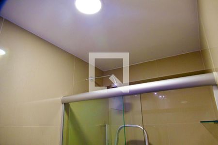 Apartamento à venda com 71m², 3 quartos e 1 vaga Apartamento à venda com 71m², 3 quartos e 1 vagaSuíte closet banheiro