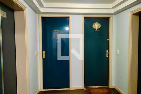 Apartamento à venda com 71m², 3 quartos e 1 vaga Apartamento à venda com 71m², 3 quartos e 1 vagaHall de serviço