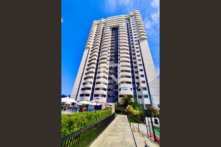 Apartamento à venda com 71m², 3 quartos e 1 vaga Apartamento à venda com 71m², 3 quartos e 1 vagaFachada interna